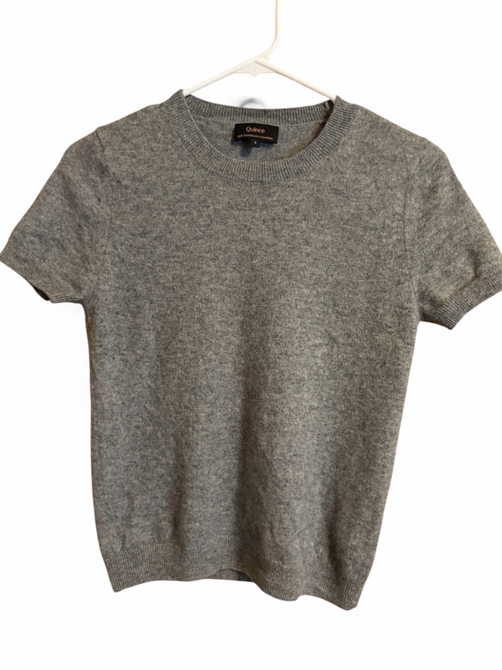 Quince Short-Sleeve Cashmere Sweater in Heather Gray Small